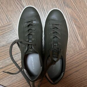 Everlane Women’s Olive Leather Sneakers